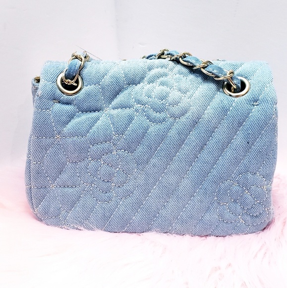 Quilted chain strap petite NWT - Picture 2 of 5